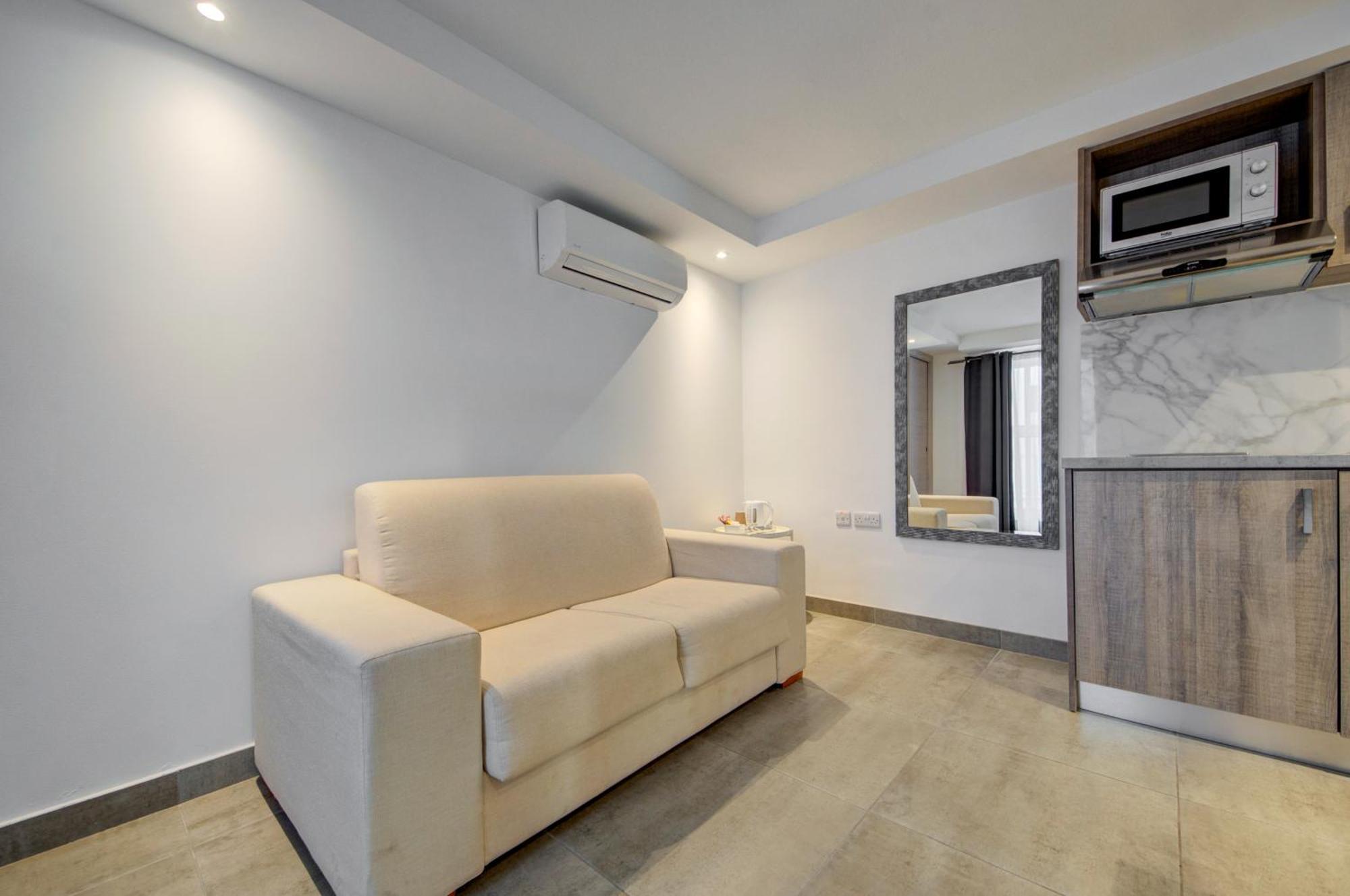 Caro Boutique Guest House San Ġwann Zewnętrze zdjęcie